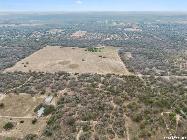174 Adcock Lane Somerset, TX 78069